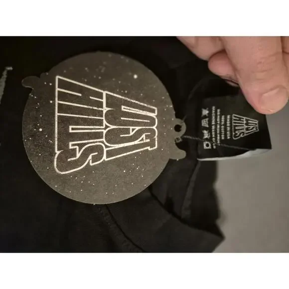 Lost Hills Size XL Black Tee Shirt BNWT